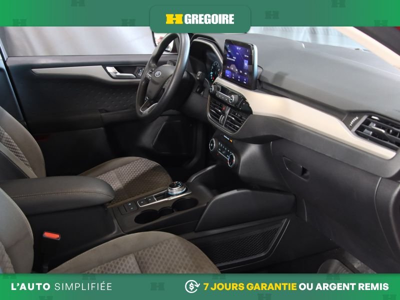2020 Ford Escape Red Saint-Eustache - photo #30
