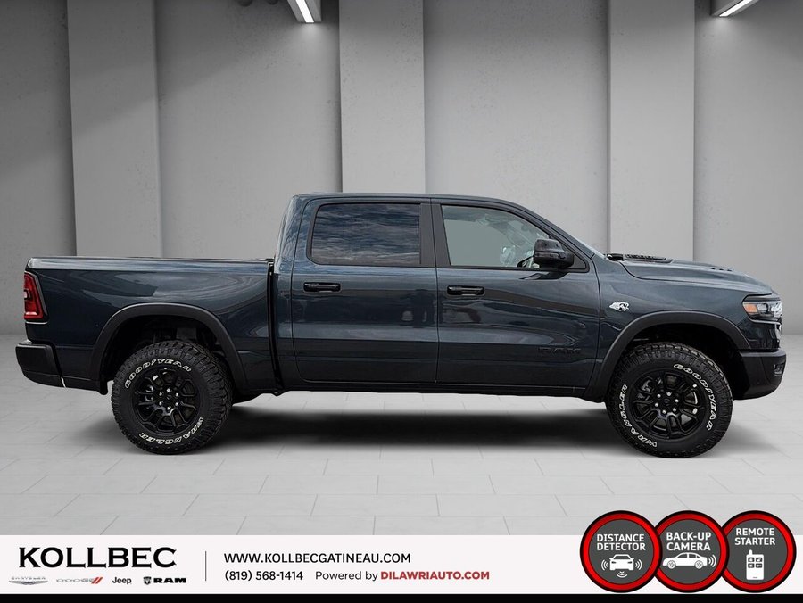 2026 RAM 1500 Rebel cabine d'équipe 4x4 caisse de 5 pi 7 po Forged Blue Metallic