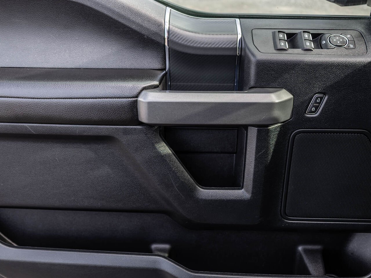 2018 Ford F-150 Grey Sainte-Julienne - photo #10
