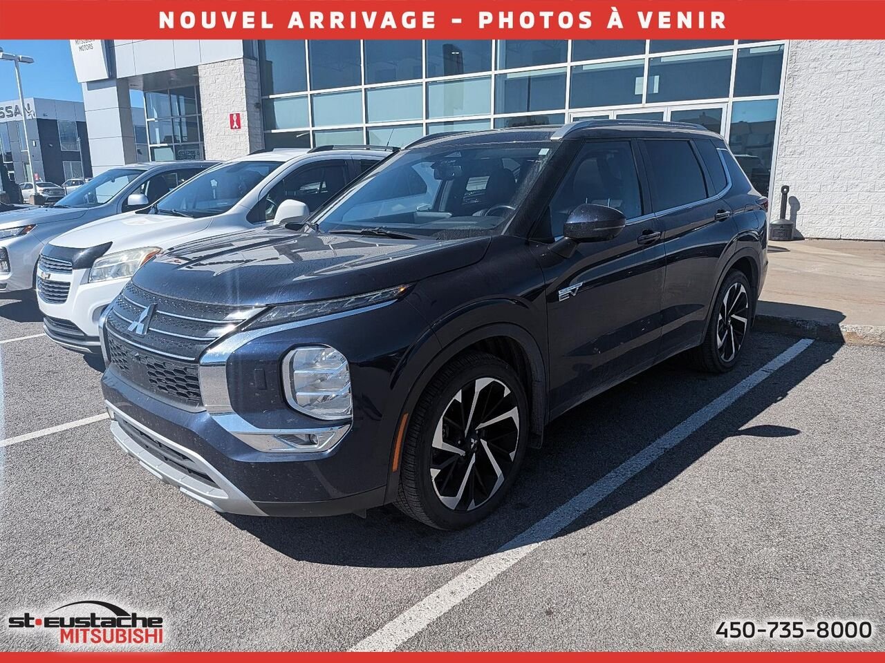 Mitsubishi SEL Outlander Plug-In Hybrid 2024 Bleu Saint-Eustache - photo #0