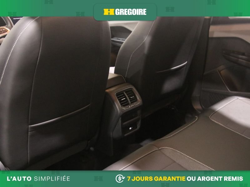 2022 Volkswagen Taos Grey Laval - photo #26