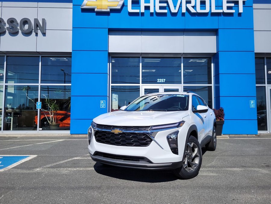 2026 Chevrolet Trax Traction avant 4 portes LT Summit White