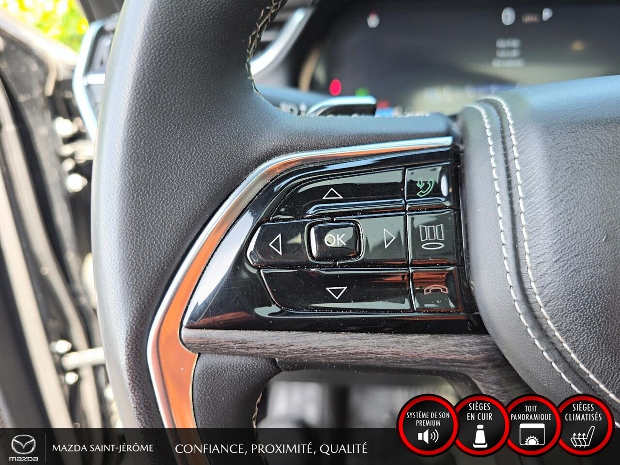 Jeep Grand Cherokee Overland | CUIR NAPPA | TOIT COMMANDVIEW 2 RANGÉES | SIÈGES VENTILÉS | 4X4 2023 Noir Saint-Jérôme - photo #13