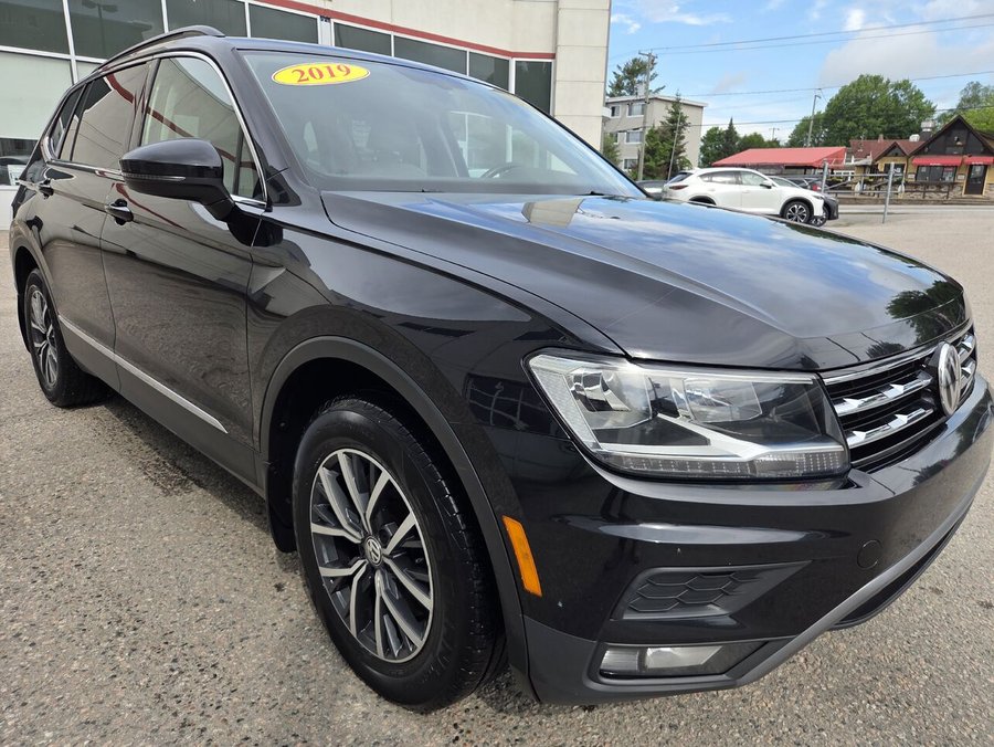 2019 VOLKSWAGEN TIGUAN COMFORTLINE Black