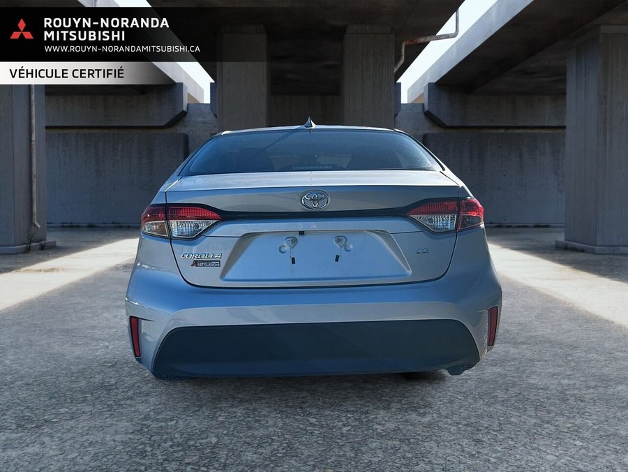 Toyota Corolla LE CVT 2024 Blanc