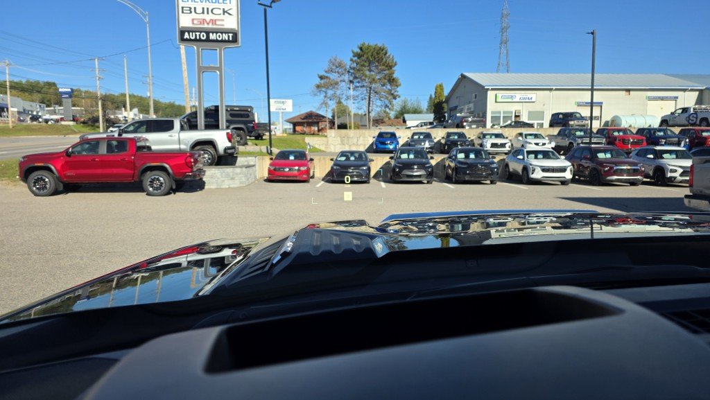 CHEVROLET Silverado 3500HD K3500 SILVERADO CREW CAB HIGH COUNTRY L/BOX DURAMAX DRW (3LZ) 2026 Noir Mont-Laurier - photo #17