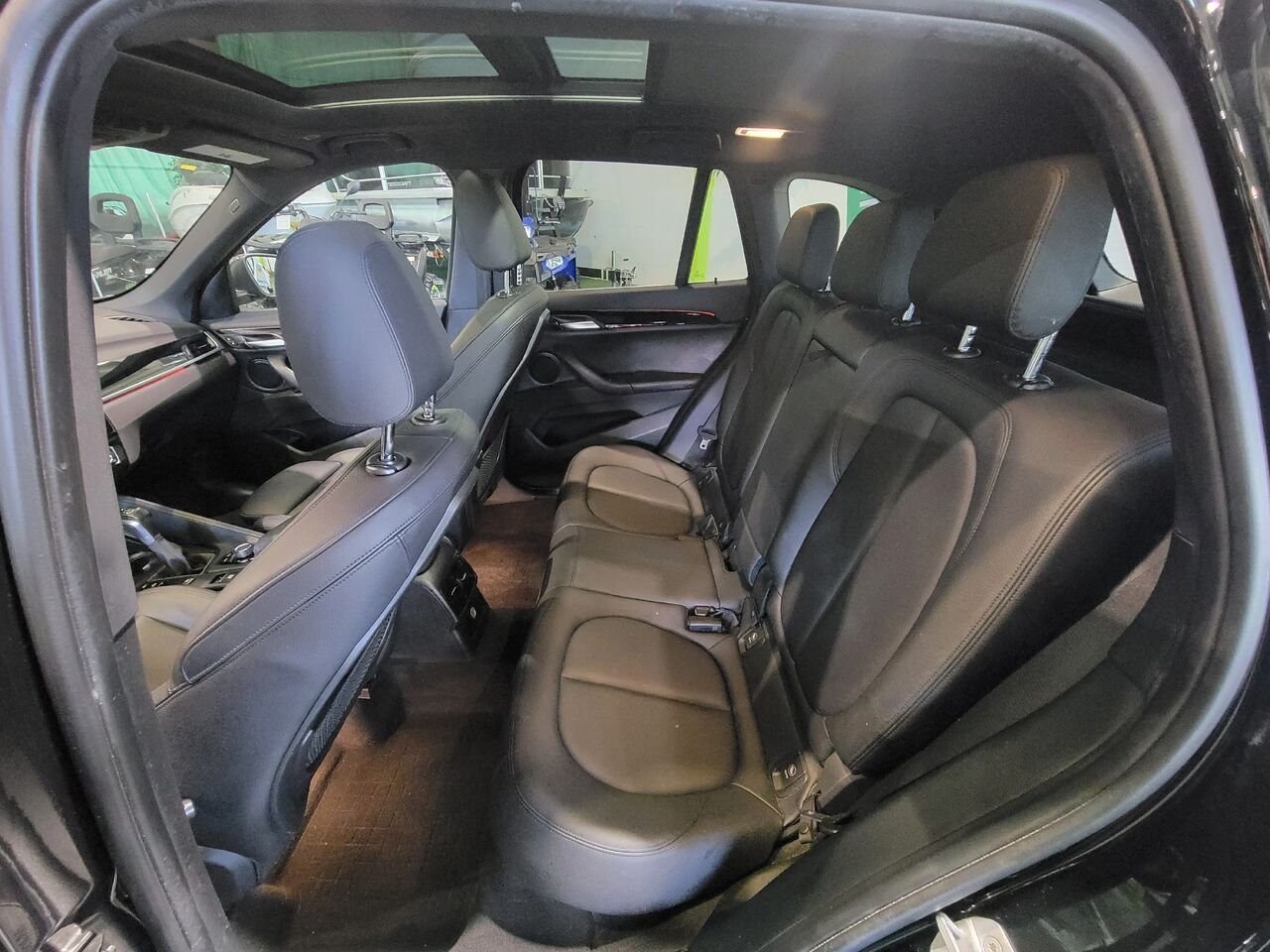 2018 BMW X1 Black  - photo #13