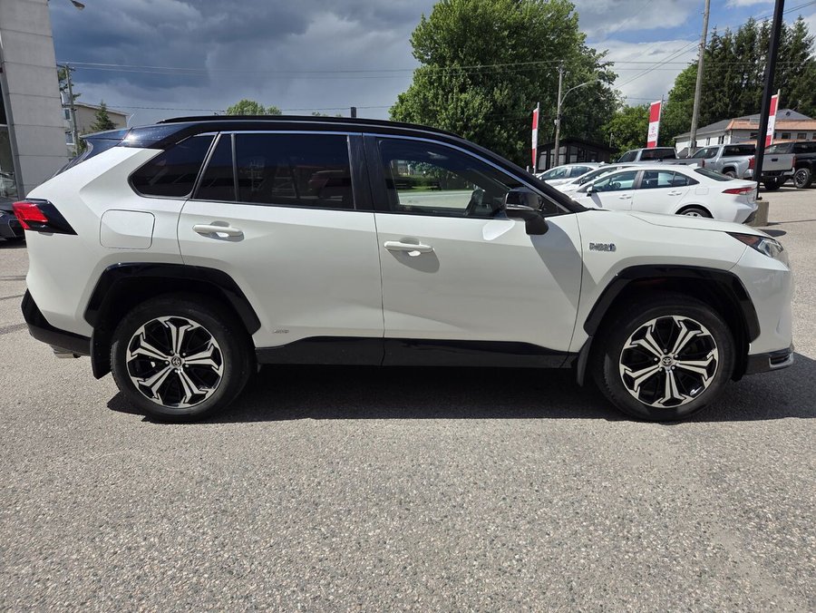 2021 Toyota RAV4 PRIME XSE White