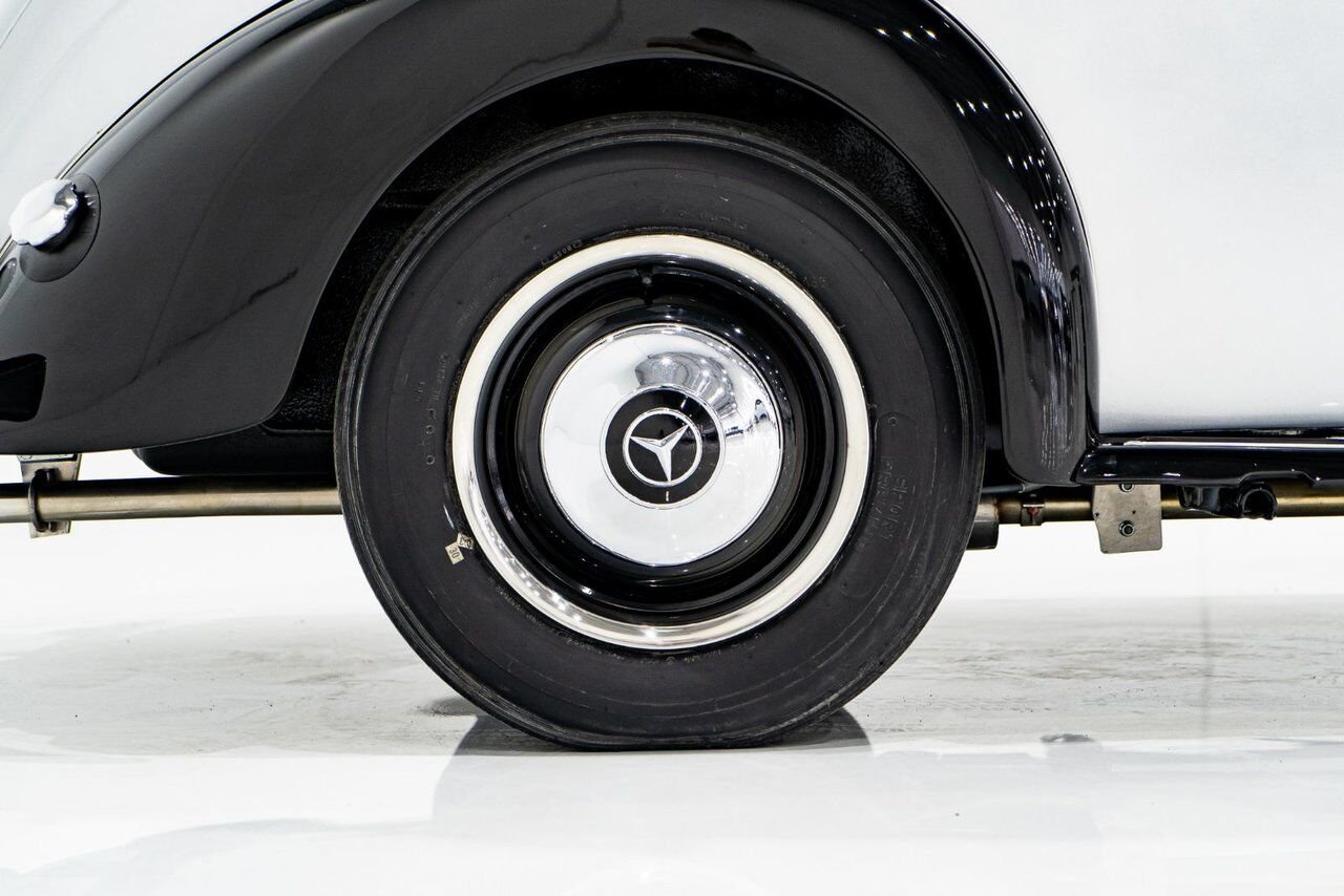 Mercedes-Benz 170S Cabriolet B Wonderfully Presented Old Restoration 1950 Gris Montréal - photo #69
