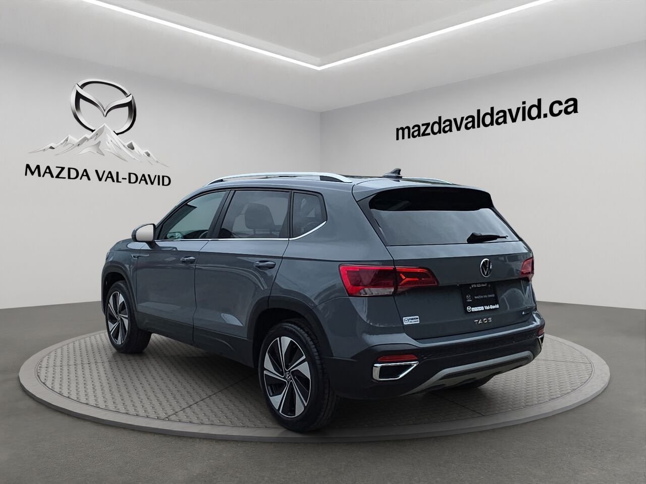 Volkswagen Taos Comfortline 2024 Gris Val-David - photo #2