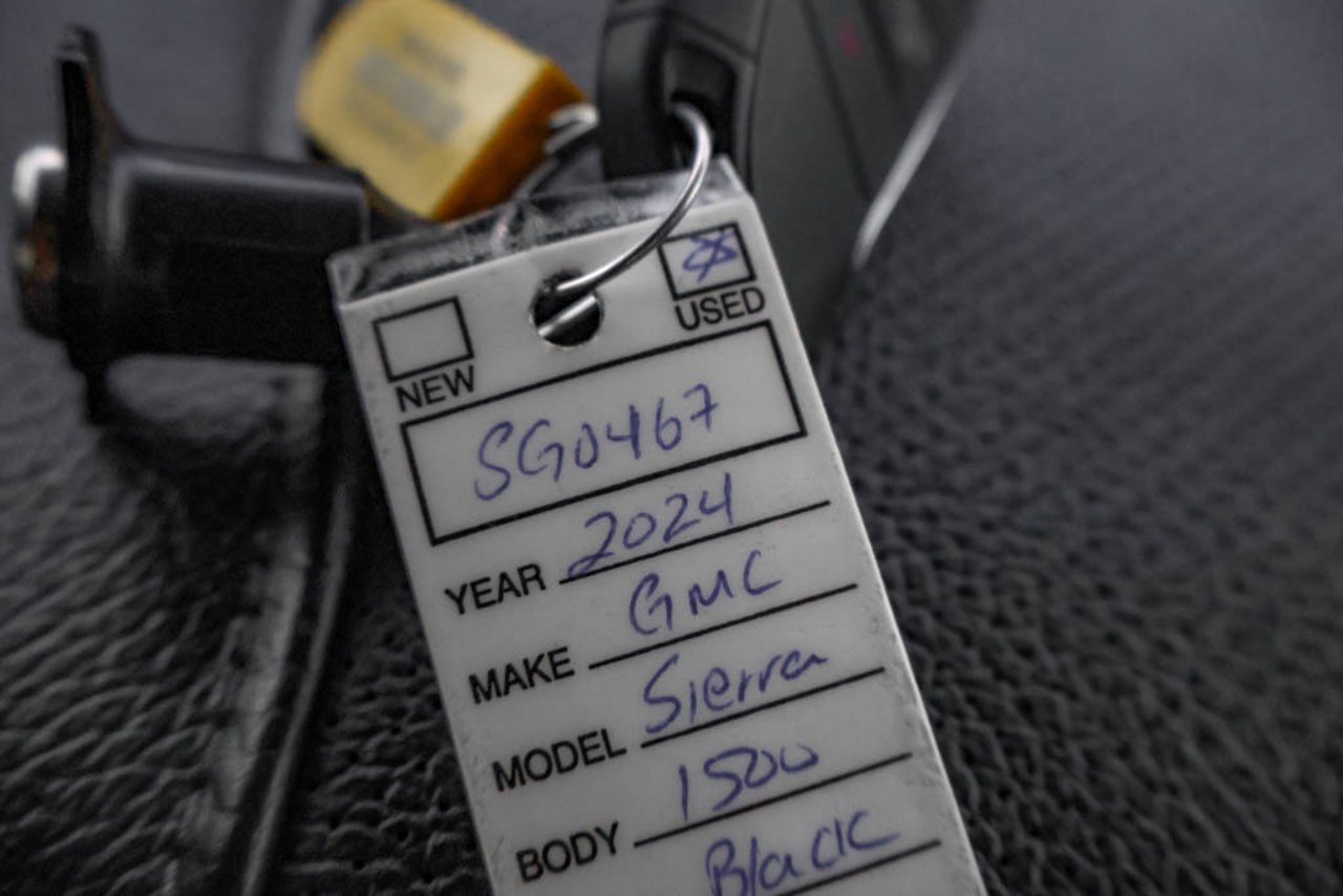 2024 GMC Sierra 1500 4WD Crew Cab 147 Denali Black Sherwood Park - photo #34