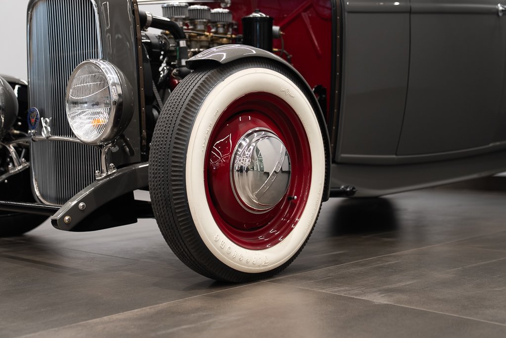 Ford Roadster 1932 Gris Montréal - photo #10