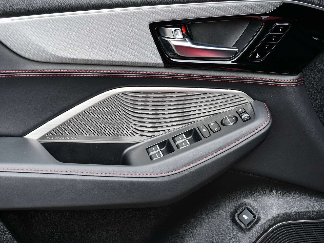 2023 Acura MDX A-Spec - ACURA CERTIFIED Red Etobicoke - photo #13