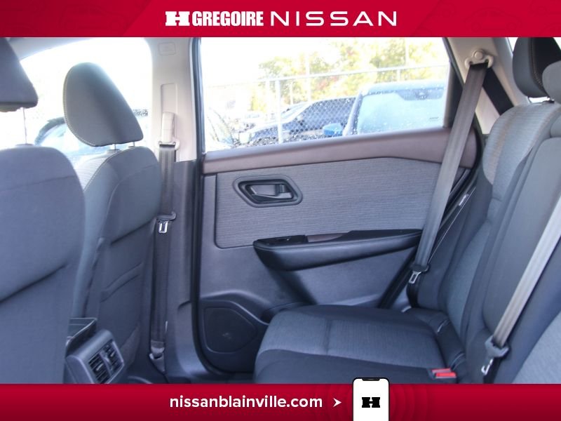 2022 Nissan Rogue Grey Blainville - photo #23