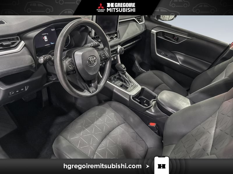 2024 Toyota Rav 4 Black Laval - photo #16
