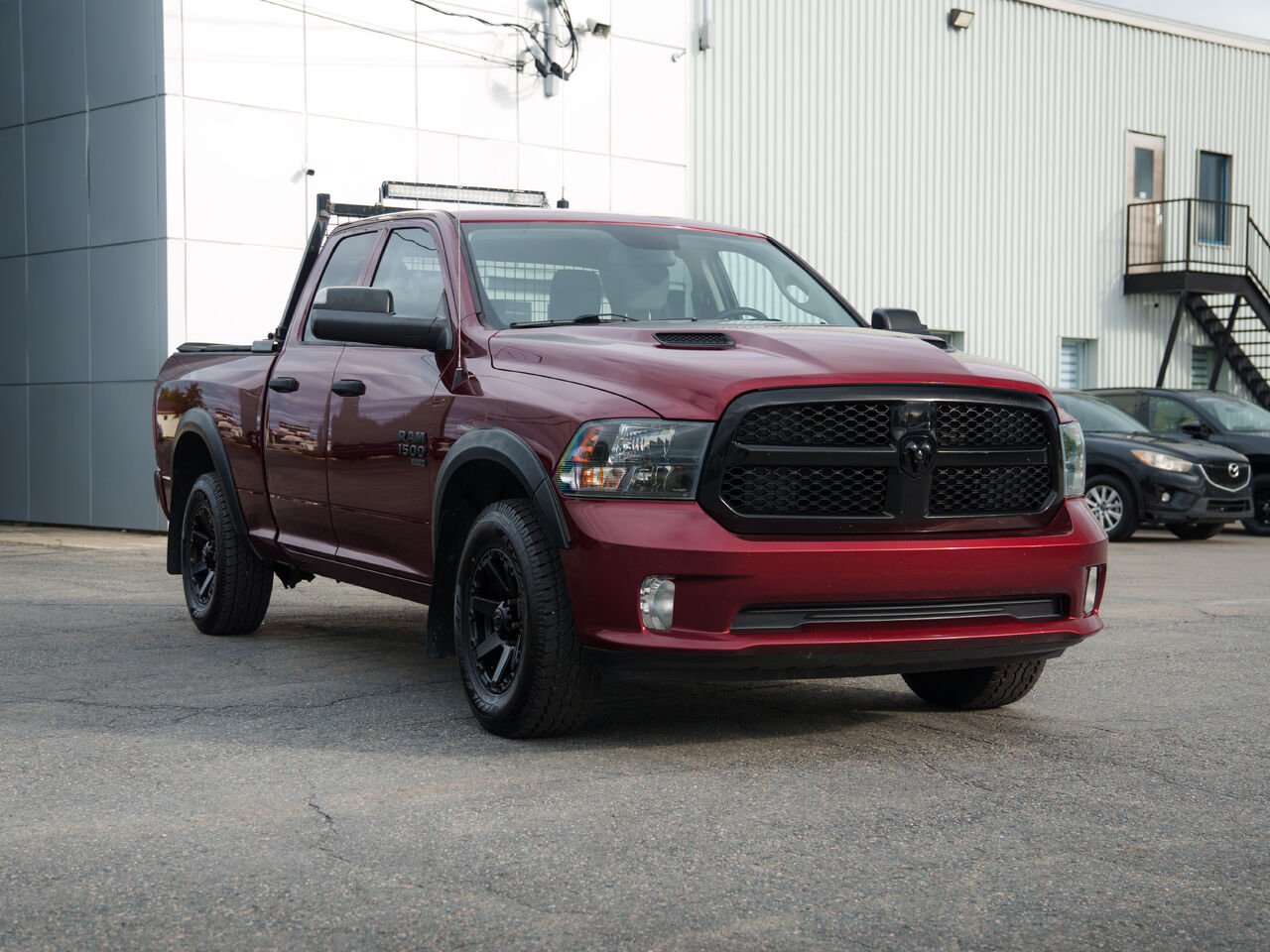2019 Ram 1500 Classic Red Val-d'Or - photo #2