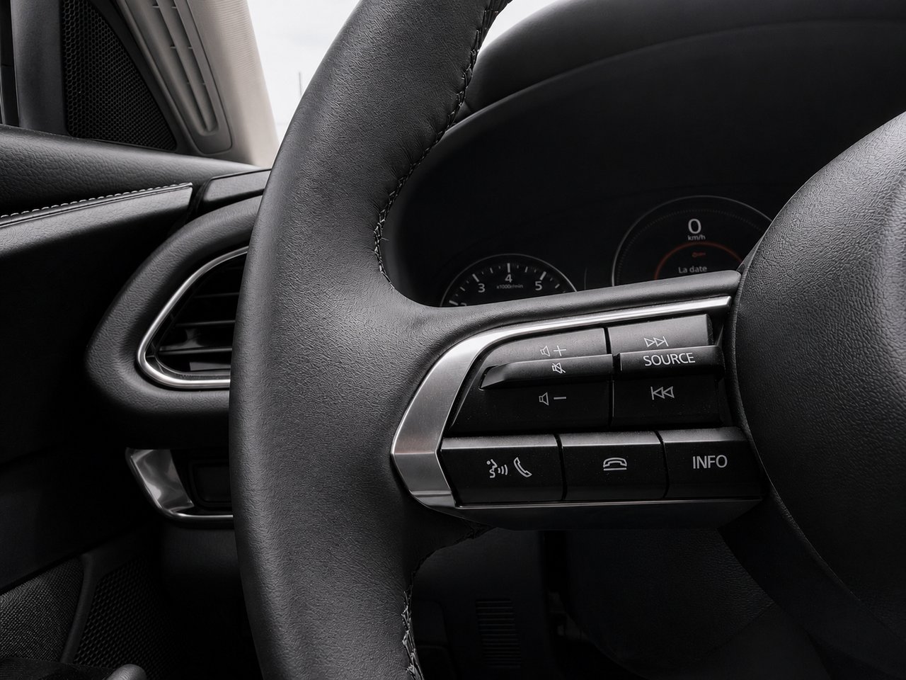 Mazda CX-30 JAMAIS ACCIDENTÉ / AWD (4X4) / APPLE CARPLAY ET ANDROID AUTO 2025 Noir Châteauguay - photo #13