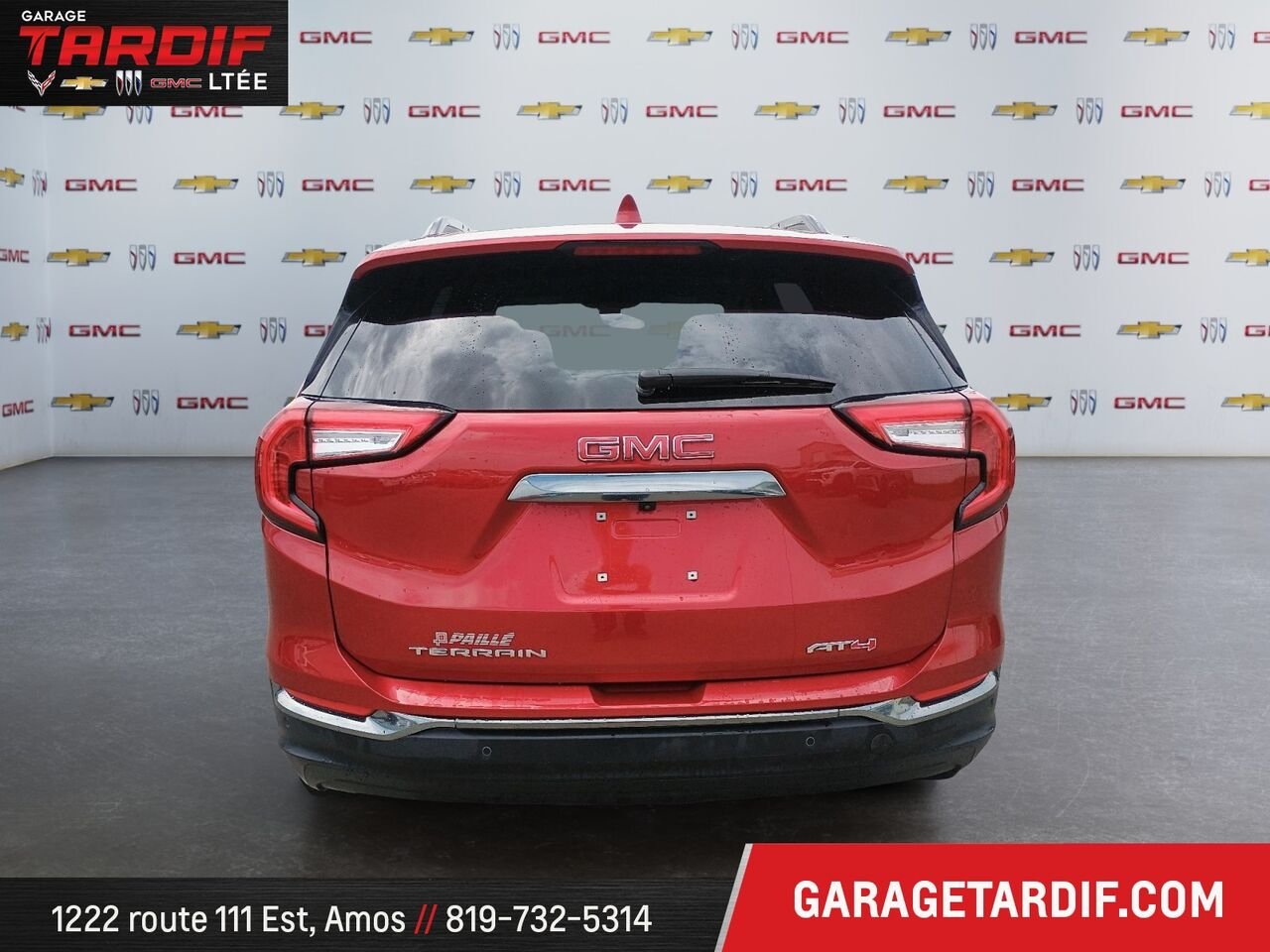 GMC Terrain SLT AWD 2024 Rouge Mont-Laurier - photo #2