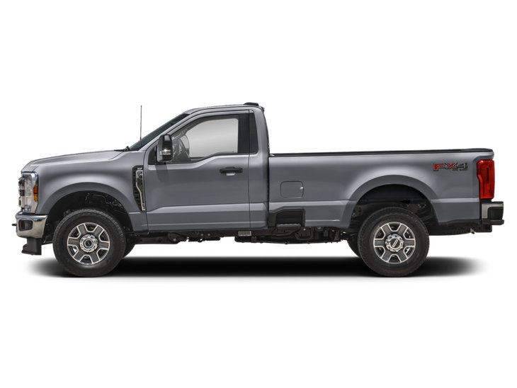 2026 Ford Super Duty F-350 à roues arrière simples XLT