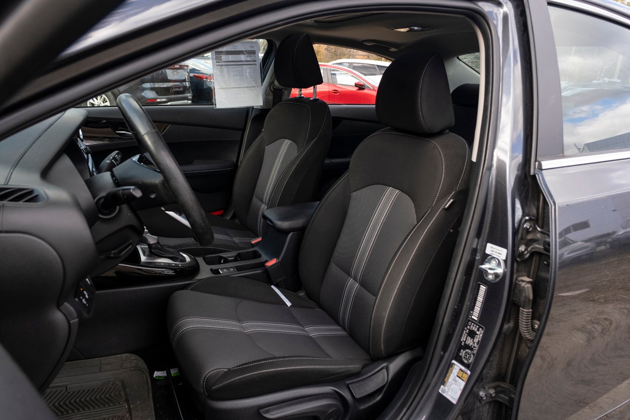 2024 Kia Forte Grey Gatineau - photo #8