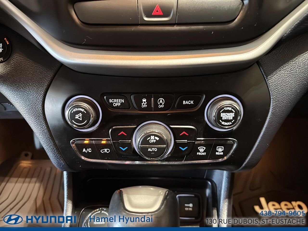 2017 Jeep Cherokee White Saint-Eustache - photo #16