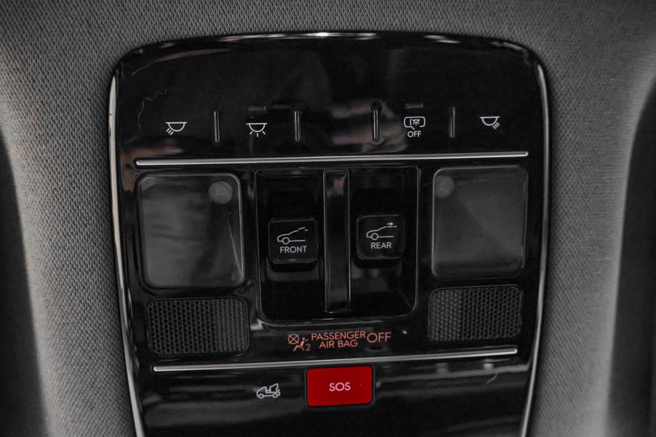 2024 Hyundai Santa Fe Luxury AWD Bronze Sherwood Park - photo #29