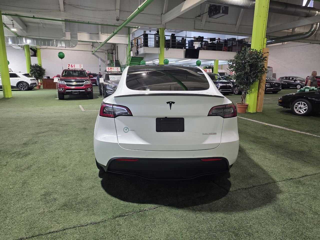2022 Tesla Model Y White  - photo #4