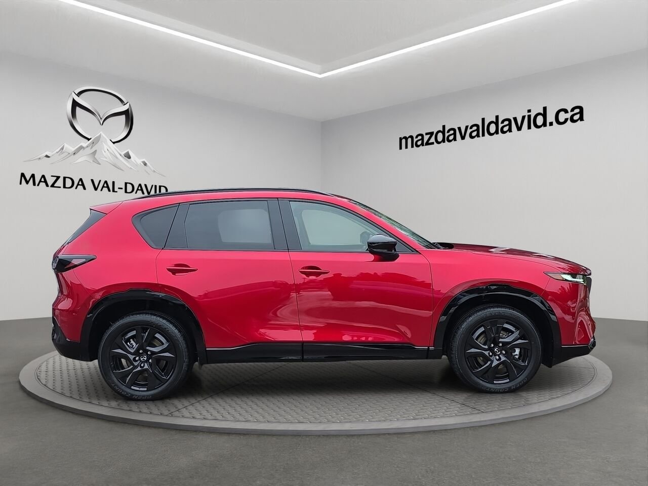 Mazda CX-5 GT TI, ÉCRAN TACTILE 12.9 POUCES, SIÈGES CHAUFFANTS 2026 Rouge vibrant cristal métallisé Val-David - photo #3