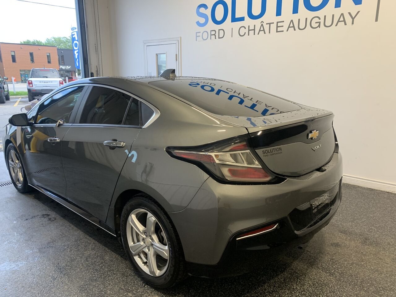 2017 Chevrolet Volt LT PHEV VOLT LT PHEV Grey Châteauguay - photo #6