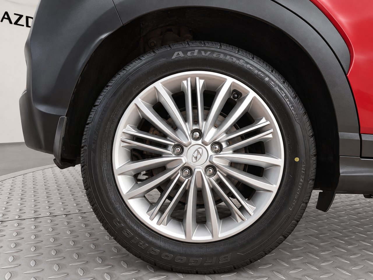 2018 Hyundai Kona 2.0L Luxe Red Val-David - photo #6