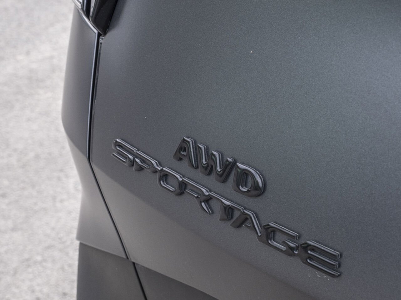 KIA SPORTAGE 2023 Gris Gatineau - photo #6