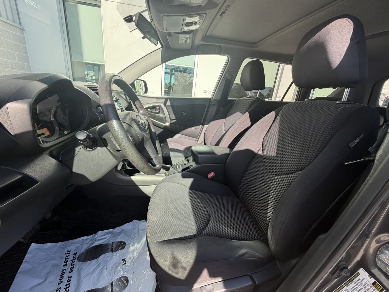 2010 Toyota RAV4 SPORT **IMPECCABLE** Grey Laval - photo #15