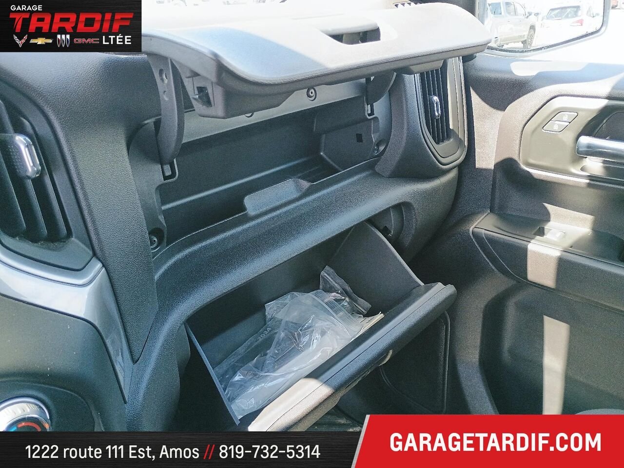 CHEVROLET Silverado 1500 2024 Gris Mont-Laurier - photo #23