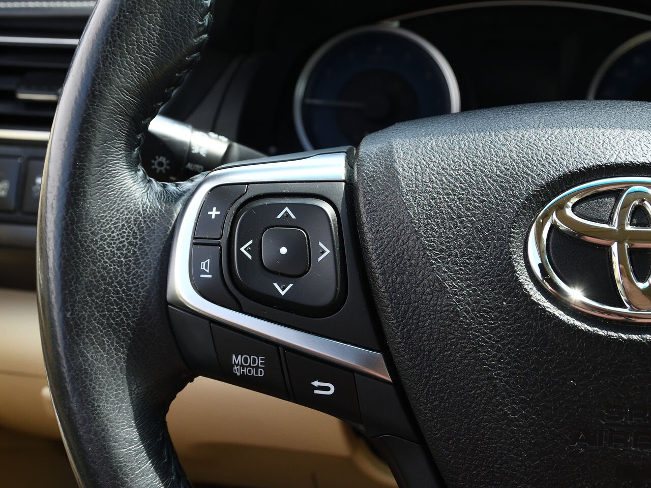 2017 Toyota Camry Berline, XLE Beige Saint-Hyacinthe - photo #15