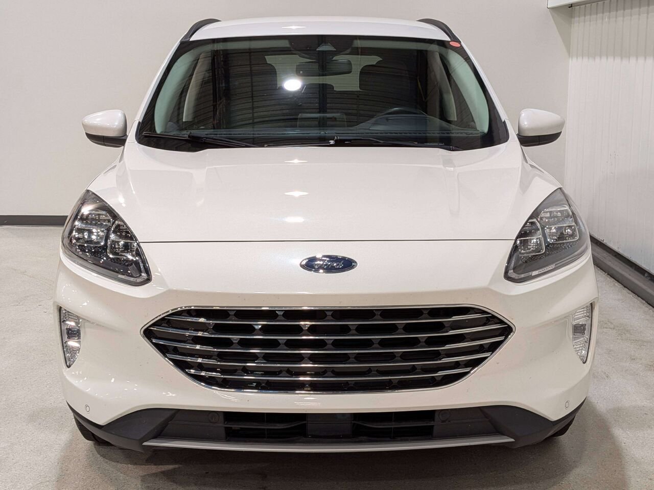 2022 Ford Escape Titanium Plug-In Hybrid FWD White Val-David - photo #3