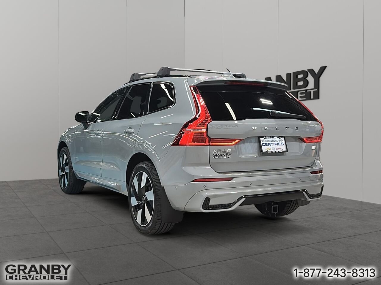 2024 Volvo XC60 Recharge Plus Dark Theme | G3874 Beige Granby - photo #6