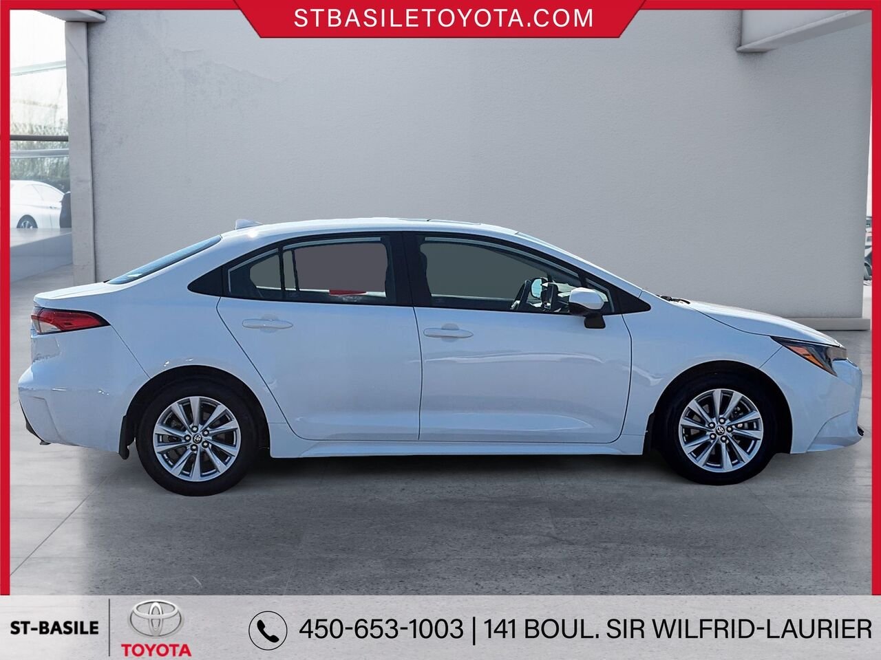 TOYOTA COROLLA 2023 Blanc Saint-Basile-le-Grand - photo #2