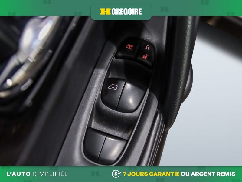 2023 Nissan Qashqai Grey Laval - photo #18
