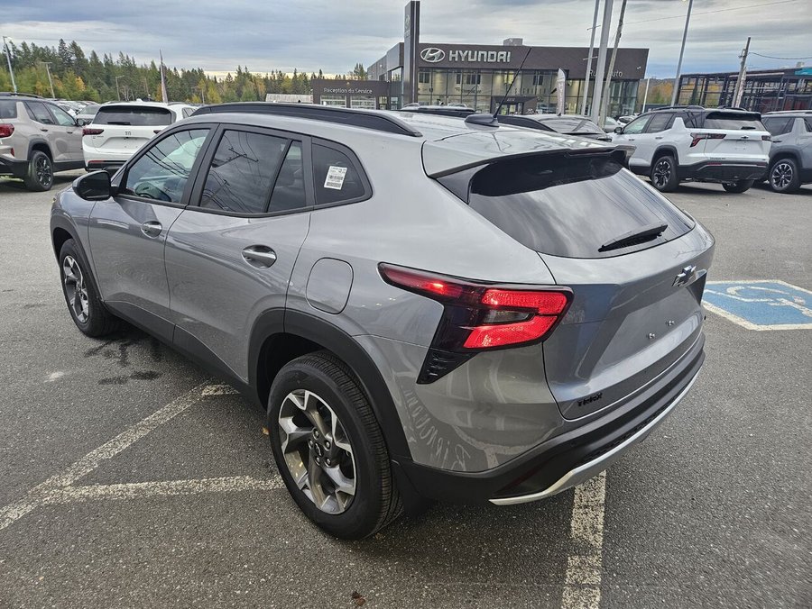 2026 Chevrolet Trax Traction avant 4 portes LT Cypress Grey
