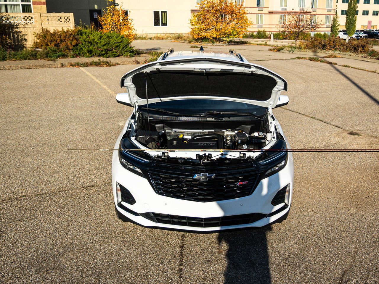 2024 Chevrolet Equinox AWD 4dr RS White Sherwood Park - photo #9