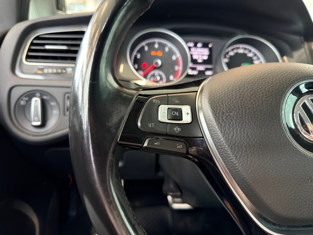 Volkswagen Golf Alltrack 2019 Gris Notre-Dame-des-Prairies - photo #26