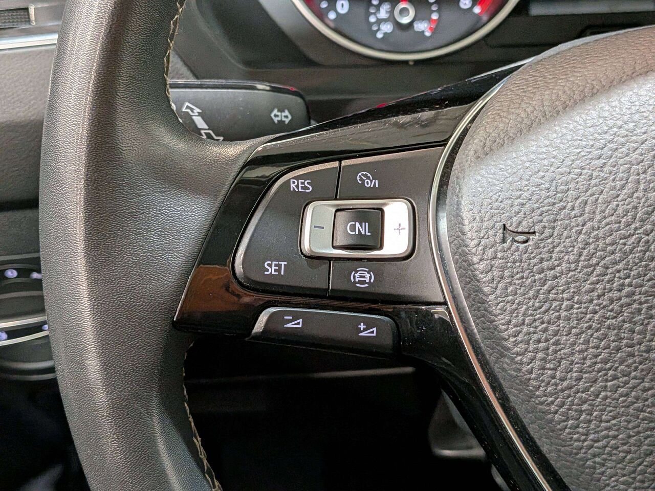 2021 Volkswagen Tiguan Comfortline 4MOTION White Val-David - photo #14