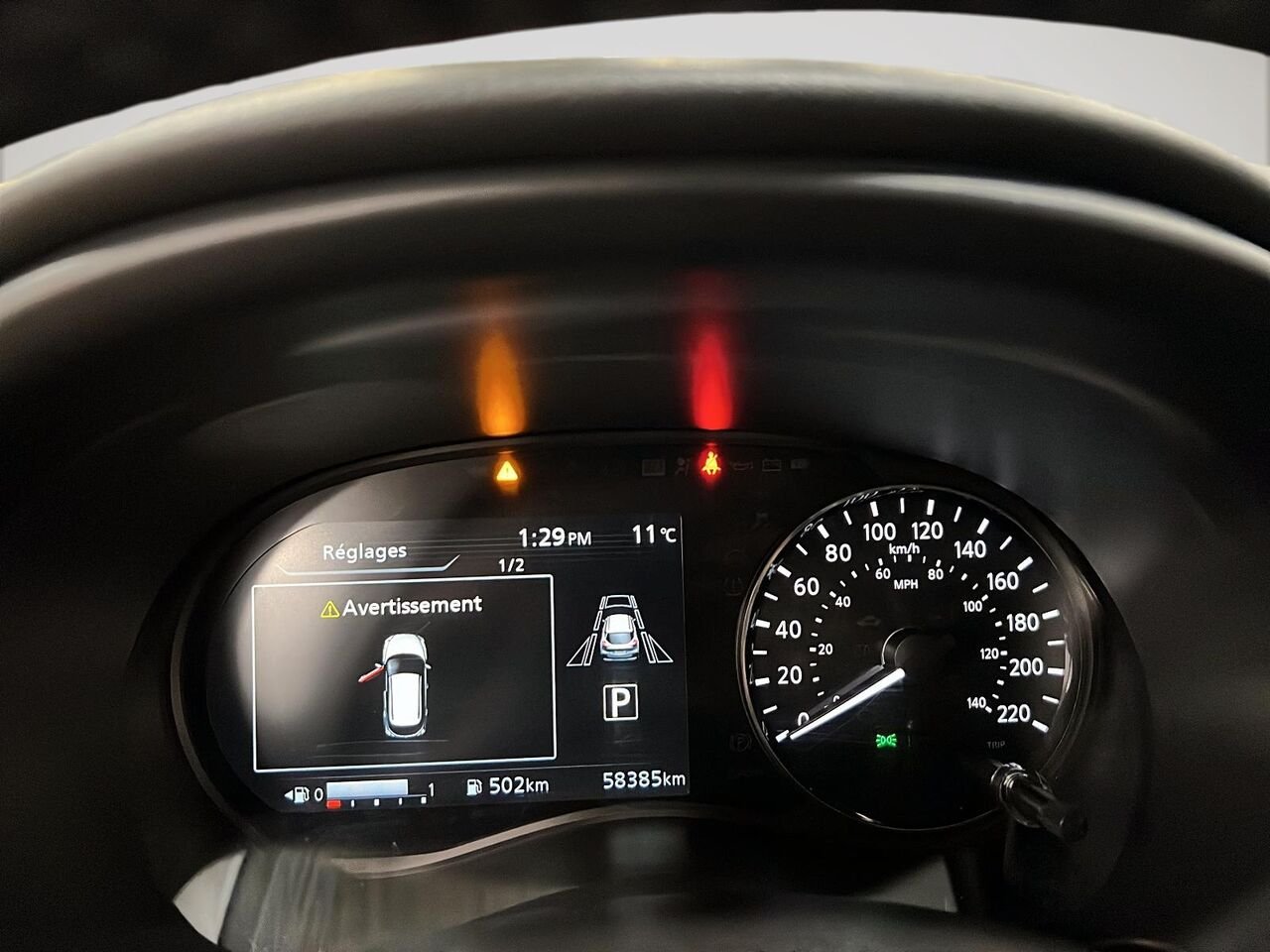 Nissan Kicks Play SV 2025 Noir Québec - photo #12