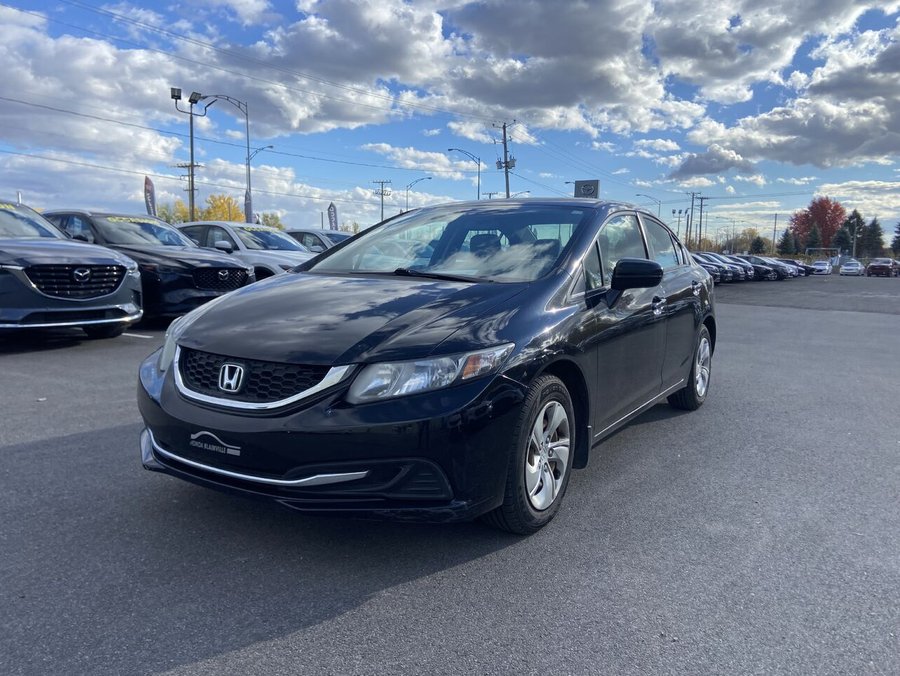 Honda Civic Berline LX | CAMERA DE RECUL | SIÈGES CHAUFFANTS | AUTOMATIQUE | GARANTIE 1 AN INCLUSE *579-888-9954* 2015 Noir