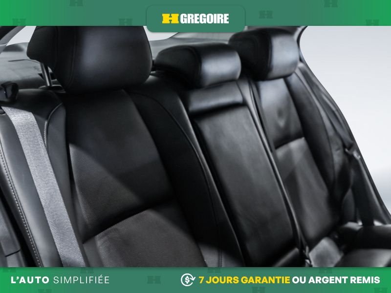 2024 Mazda 3 Red Saint-Eustache - photo #24