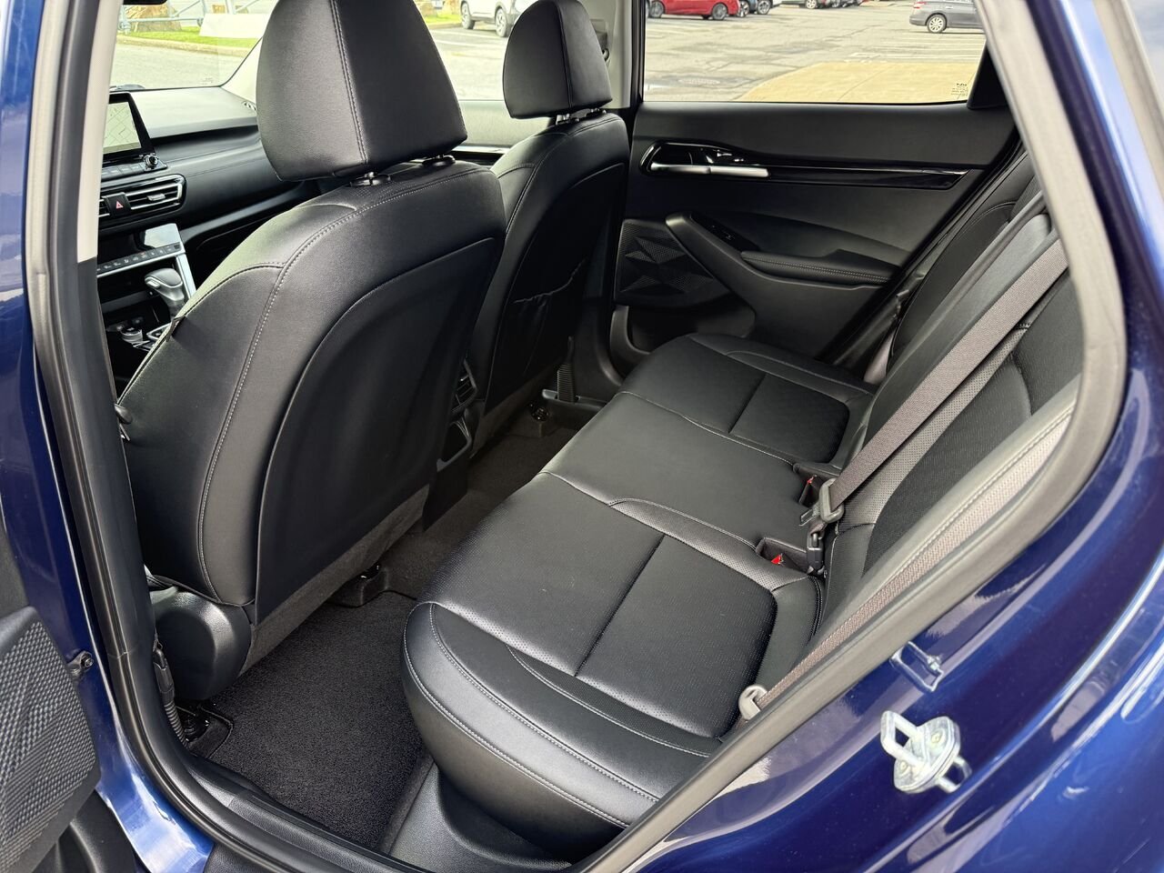 Kia Seltos SX Turbo TI avec intérieur noir 2023 Bleu Châteauguay - photo #22