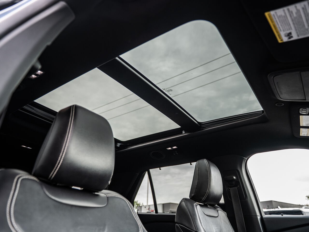 2021 Ford Explorer Blue Sainte-Julienne - photo #35