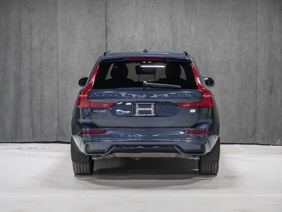 2022 Volvo XC60 Recharge T8 R-DESIGN ADVANCED CLIMAT BOWERS WILKINS Blue