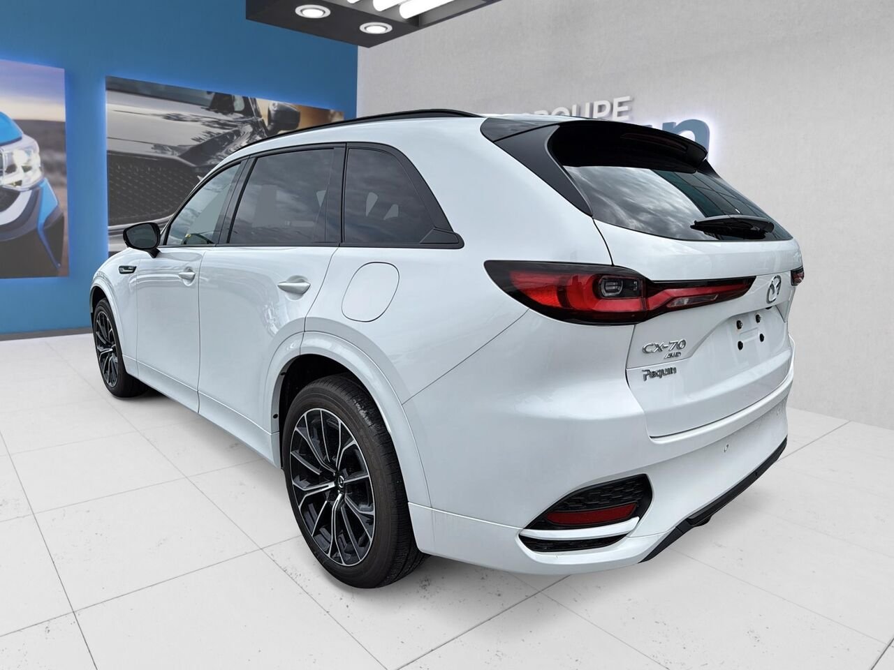 Mazda CX-70 hybride rechargeable 2025 Blanc Rouyn-Noranda - photo #3