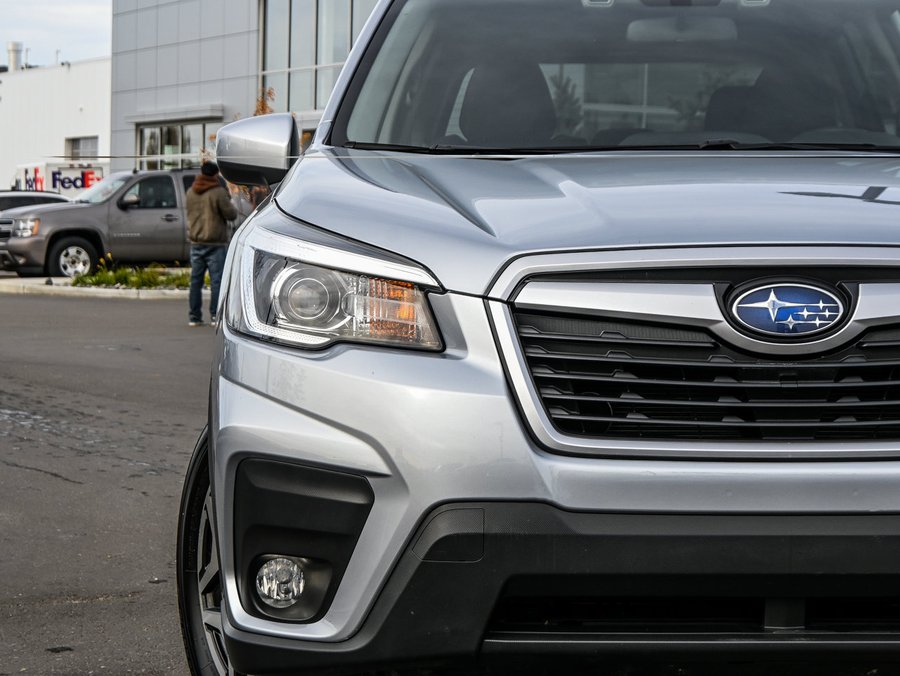 2020 Subaru Forester Convenience Grey